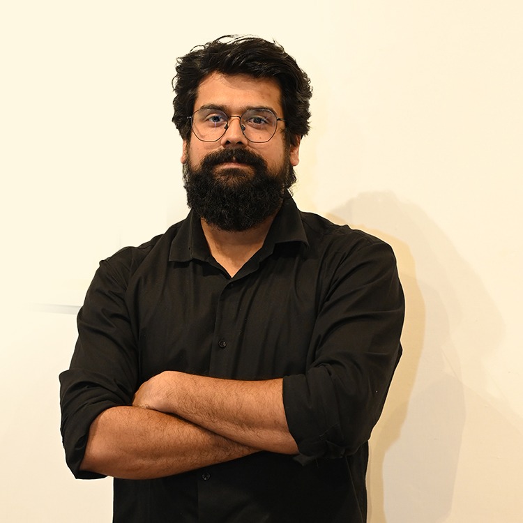 Profile of Atrri Chetan